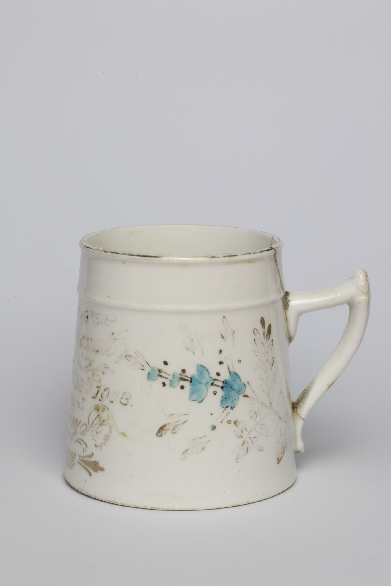 China mug: side/handle view 2