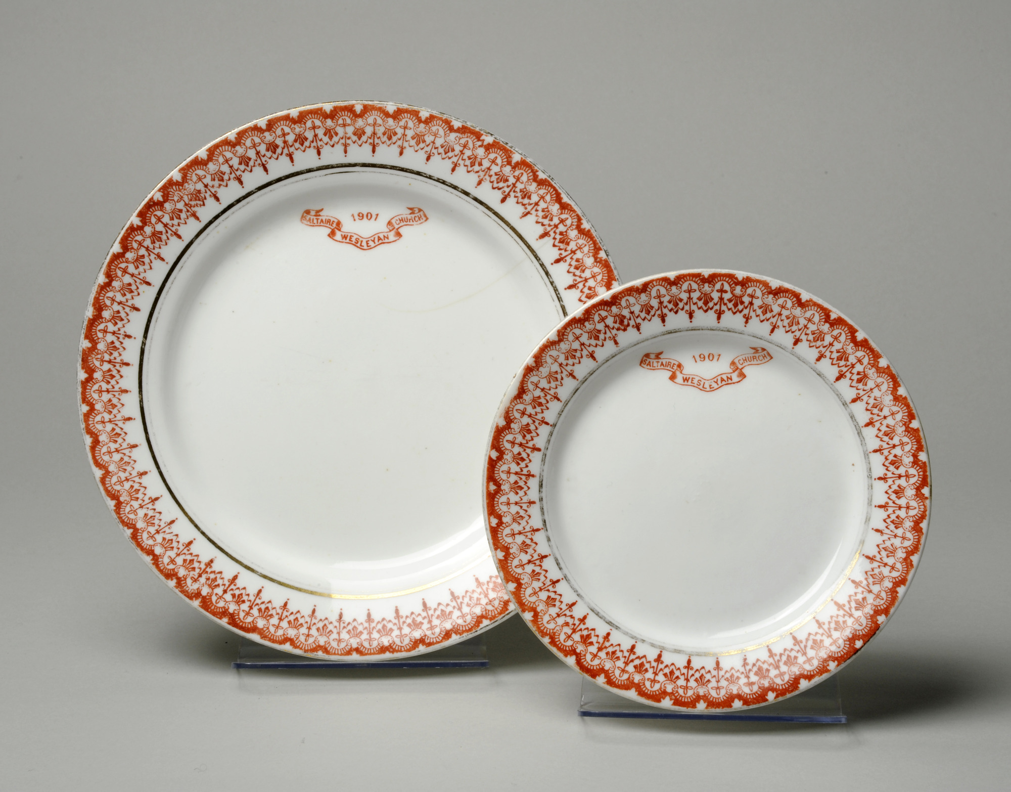 Commemorative plate: Plate 3 and 4