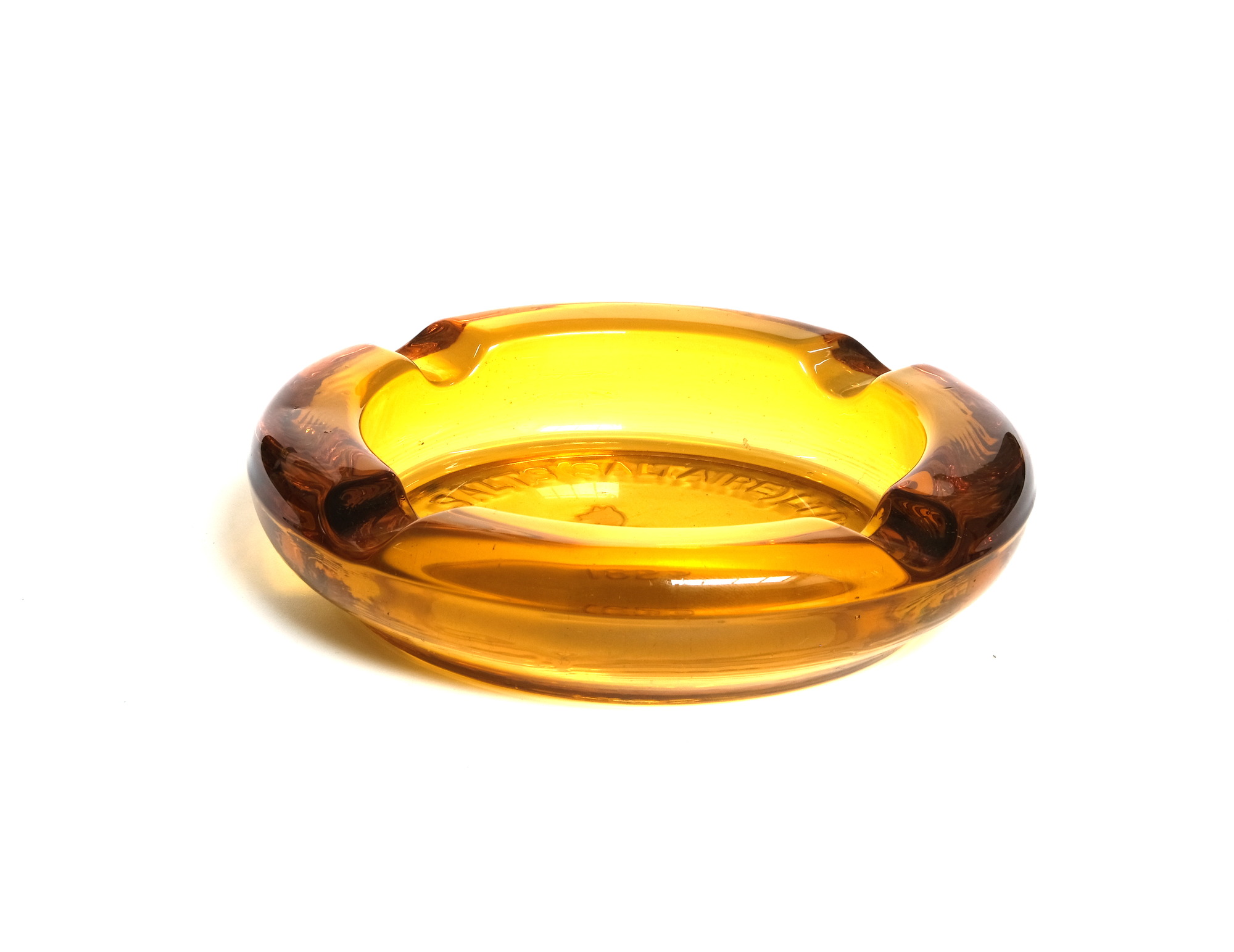 Salts (Saltaire) Ltd glass ashtrays: Oblique side view