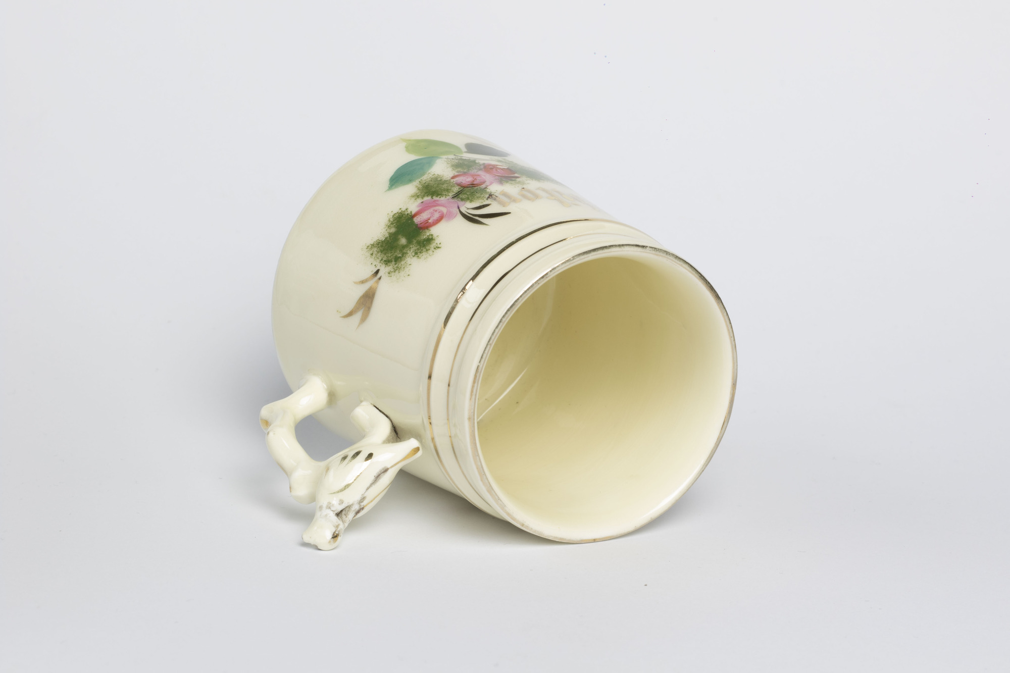 Souvenir Tankard: inside view