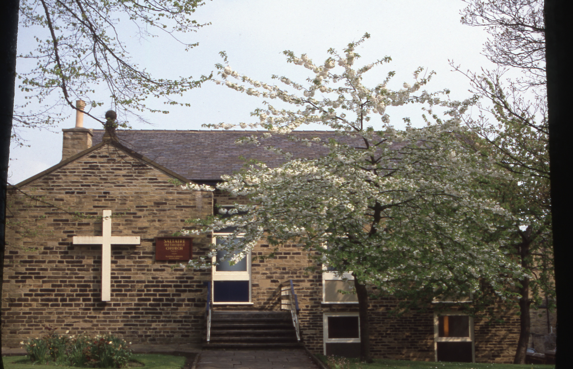 A photograph of the new Saltaire Methodist Church
