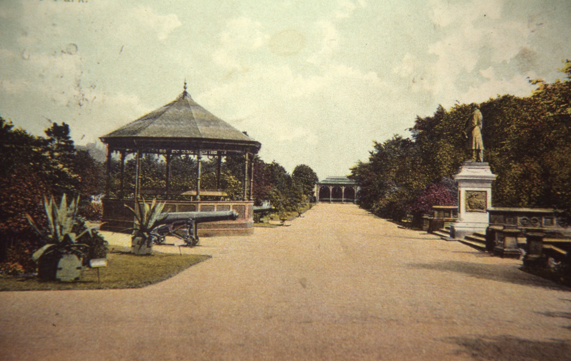 Bandstand Roberts Park