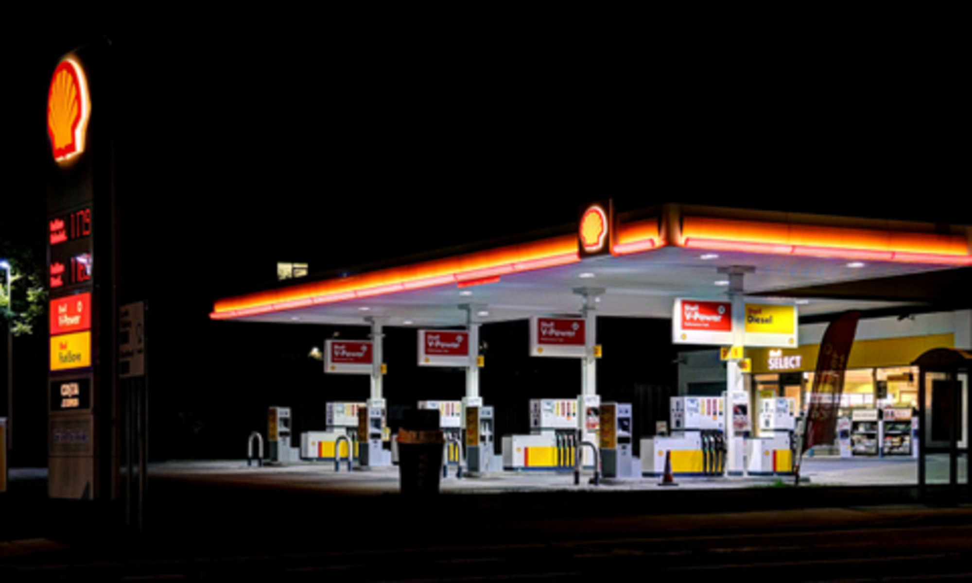 Petrol station (Shell) on Bingley Road (view from Salt Beer Factory)