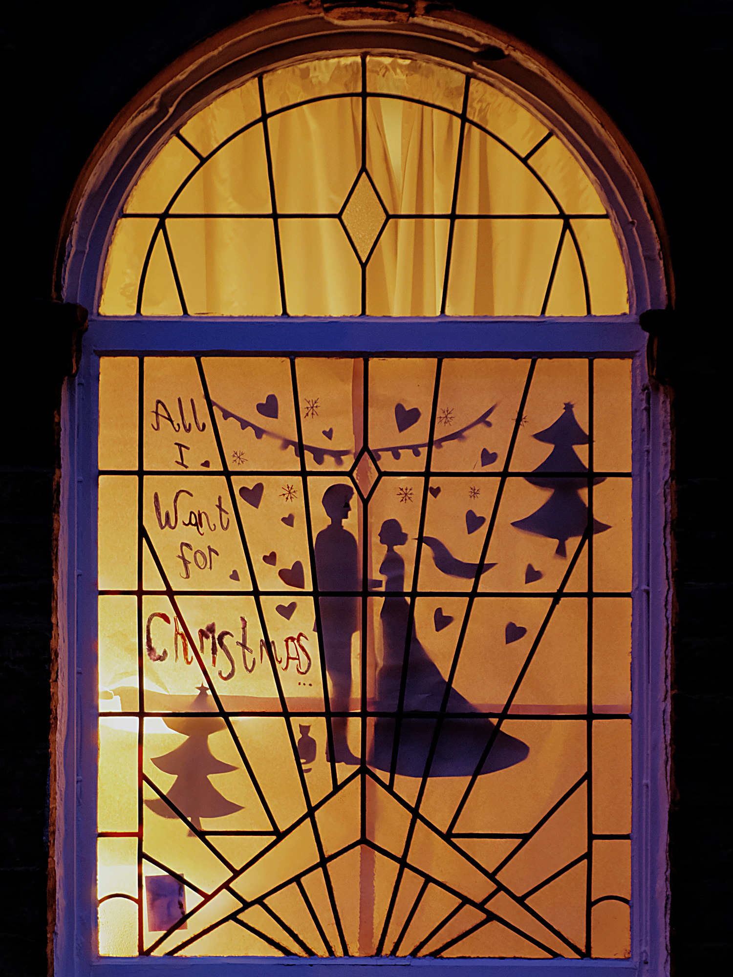 Saltaire Advent Window (Man and woman)