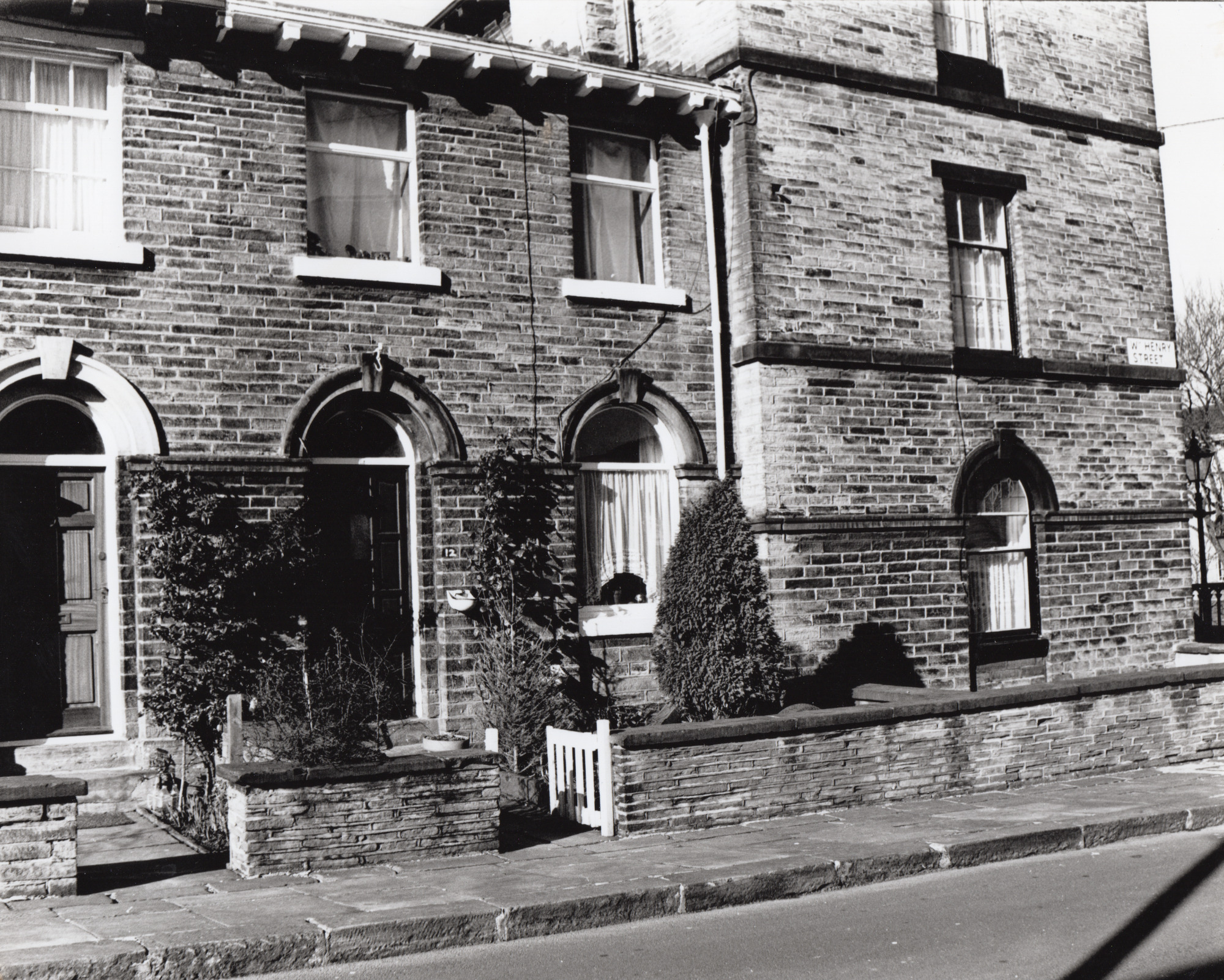 Saltaire village Images (Places)